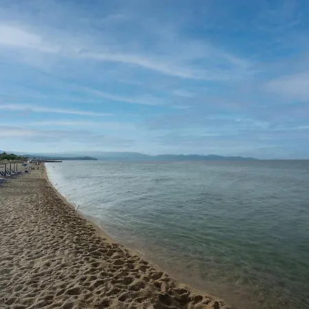 Pola's Loft Ierissos