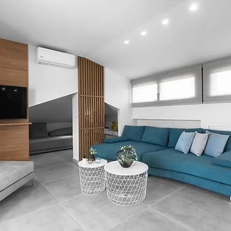 Pola's Loft Apartamento Ierissos