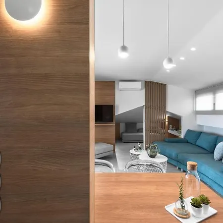 Pola's Loft * Ierissos