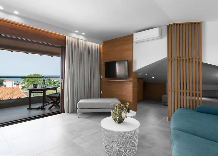 Pola's Loft 伊里斯斯