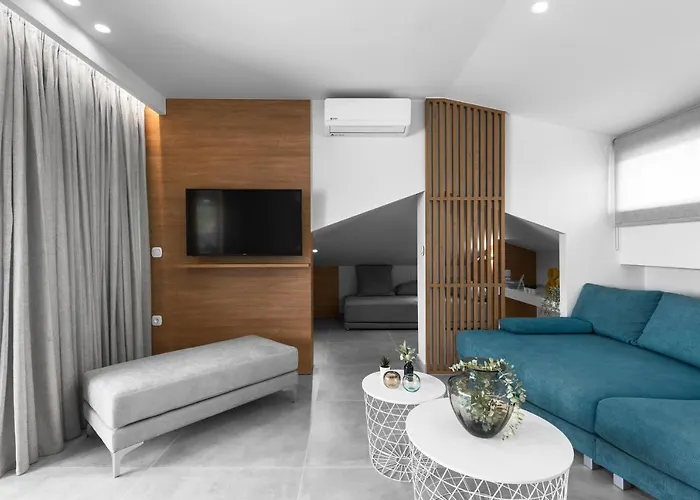 Pola's Loft