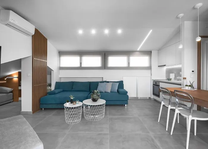 Pola's Loft Apartmán *