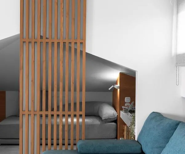 Pola's Loft Apartmán *